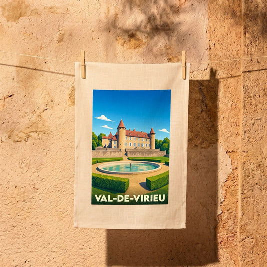 Torchon souvenir de Val-de-Virieu illustré par un château et ses jardins à la française.