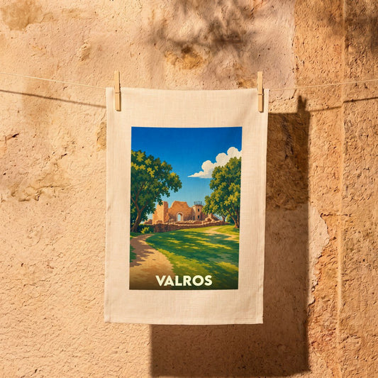 Torchon souvenir de la ville de Valros avec une illustration stylisée.