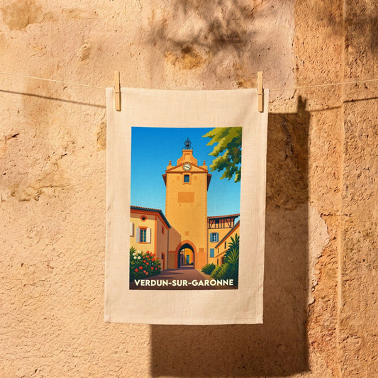 Torchon souvenir de la ville de Verdun-sur-Garonne avec une illustration stylisée de sa tour de l'horloge.