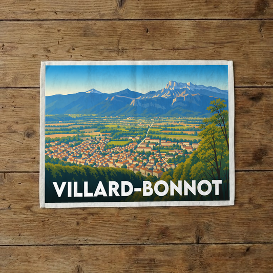 Torchon souvenir de la ville de Villard-Bonnot avec une illustration panoramique de la vallée et des montagnes.