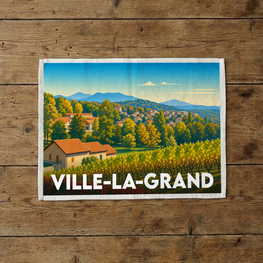 Torchon souvenir de la ville de Ville-la-Grand avec une illustration stylisée de paysages vallonnés et de vignobles.