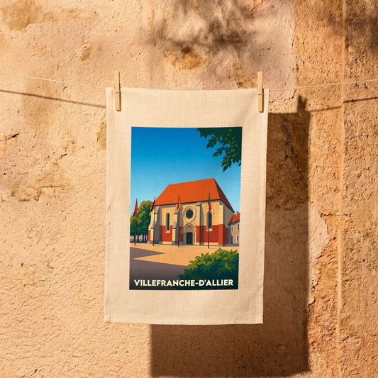 Torchon souvenir de la ville de Villefranche-d'Allier avec une illustration stylisée de son église.