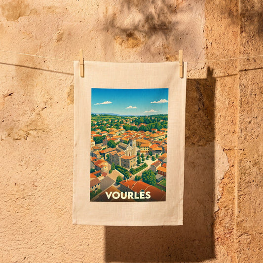 Torchon souvenir de la ville de Vourles avec une illustration stylisée d'un paysage urbain.