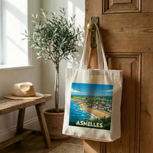 Tote bag souvenir de la ville d'Asnelles avec une illustration stylisée du littoral.