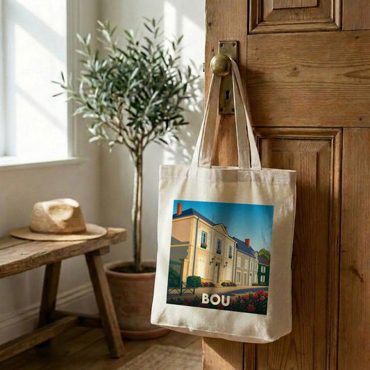 Tote bag souvenir de la ville de Bou avec une illustration stylisée.
