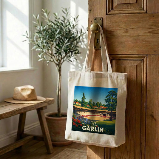 Tote bag souvenir de la ville de Garlin avec une illustration stylisée.