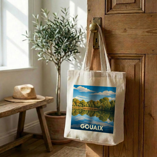 Tote bag souvenir de la ville de Gouaix avec une illustration de paysage lacustre.