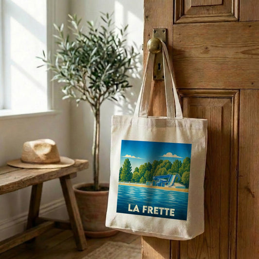 Tote bag souvenir de la ville de La Frette avec une illustration stylisée d'une base de loisirs.