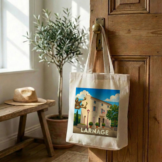 Tote bag souvenir de la ville de Larnage avec une illustration stylisée d'un bâtiment typique.