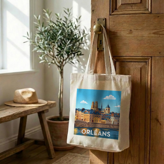 Tote bag souvenir de la ville d'Orléans avec une illustration stylisée.