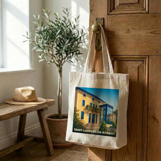 Tote bag souvenir de la ville de Saint-Laurent-en-Royans avec une illustration stylisée.