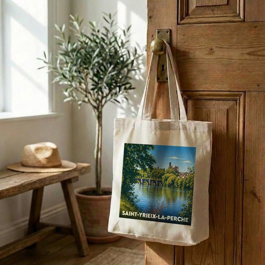 Tote bag souvenir de la ville de Saint-Yrieix-la-Perche avec une illustration stylisée d'un paysage fluvial.