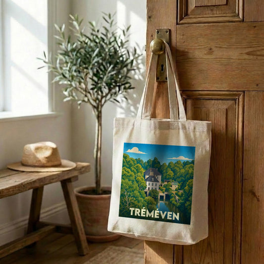 Tote bag souvenir de la ville de Tréméven avec une illustration stylisée.