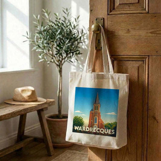 Tote bag souvenir de la ville de Wardrecques avec une illustration stylisée de son église.